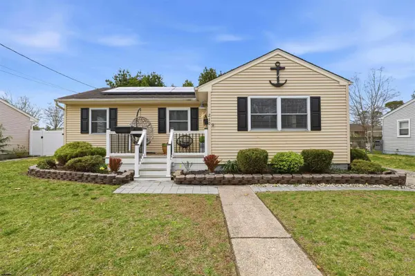 210 Ridgewood Dr, Northfield, NJ 08225