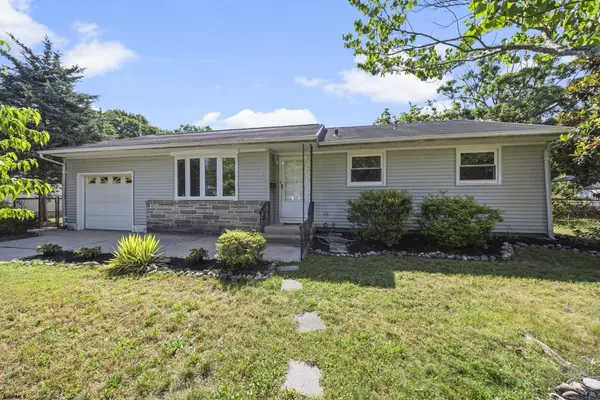 121 Osborne Ave, Somers Point, NJ 08244