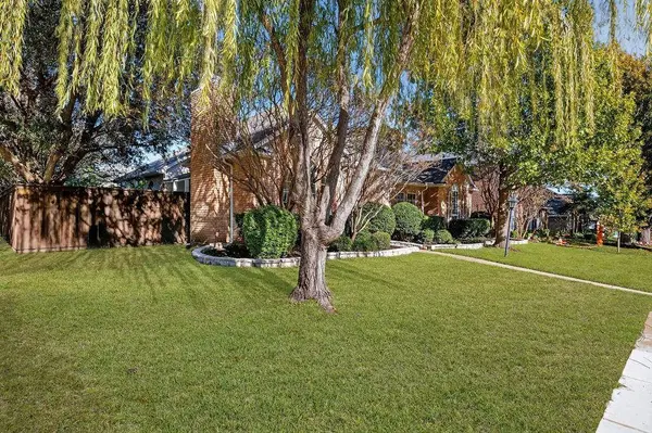 1333 Burlington Drive, Plano, TX 75025