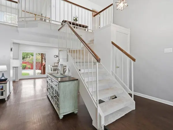 1920 Avignon Court, Carrollton, TX 75007