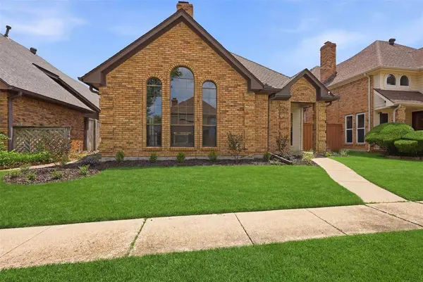 3006 N Jomar Drive, Plano, TX 75075