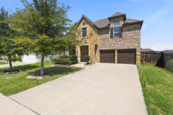 2370 Canary Grass Lane