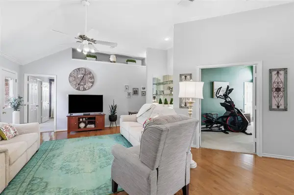 2307 Bristol Drive, Carrollton, TX 75006