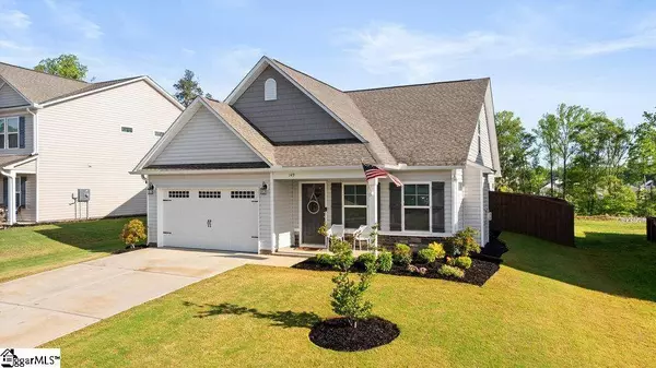 149 Bruinen Drive, Fountain Inn, SC 29644