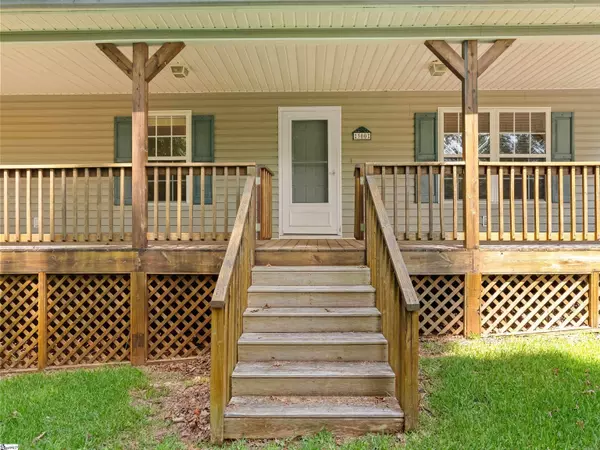 300 Cooley Road, Campobello, SC 29322