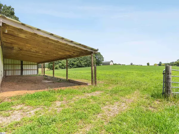 300 Cooley Road, Campobello, SC 29322