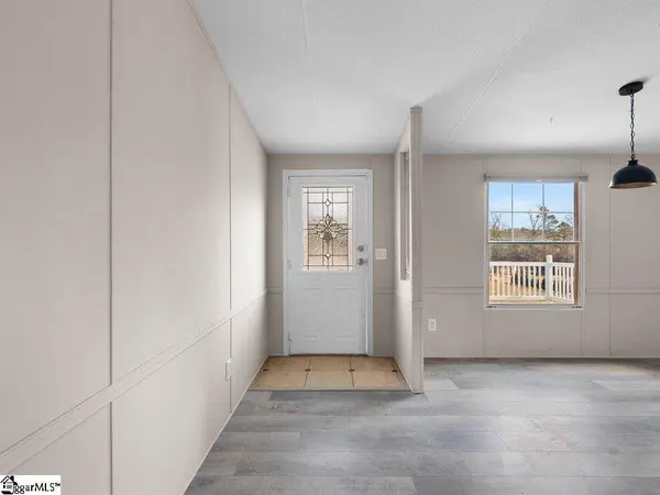 335 Groce Meadow Road, Taylors, SC 29687