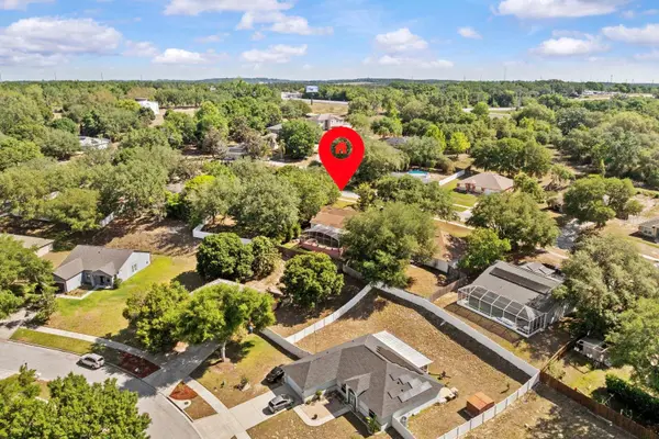 1212 WINDY BLUFF DR, Minneola, FL 34715