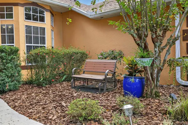 36801 NASHUA BLVD, Sorrento, FL 32776