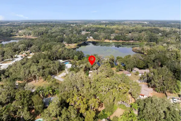 16149 E SPRING LAKE BLVD, Fruitland Park, FL 34731