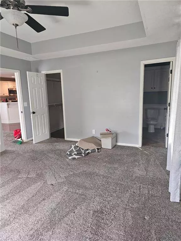 407 Signal Ridge DR, Baldwin City, KS 66006