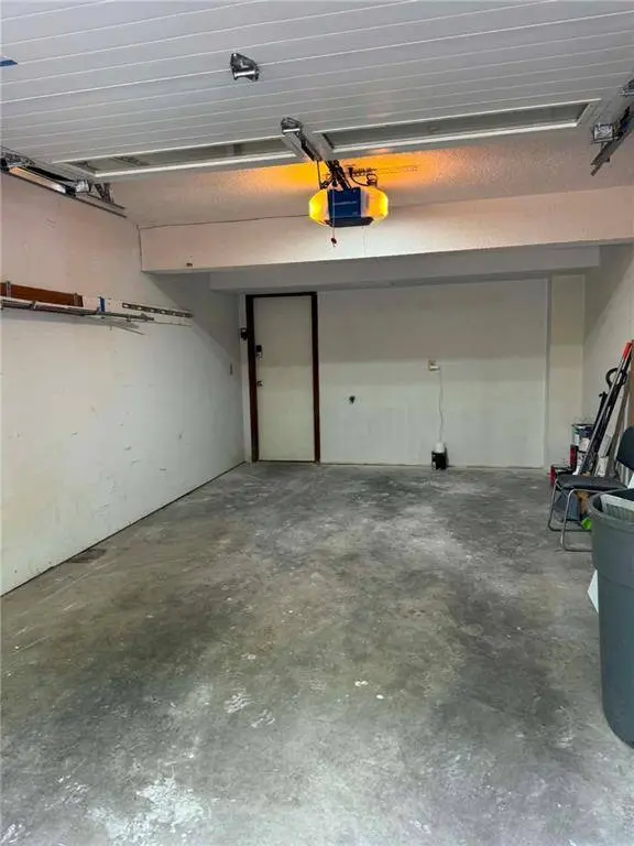 8337 Lowell AVE #1, Overland Park, KS 66212