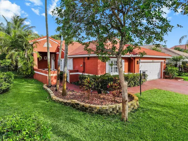 363 SW 161st AVE, Pembroke Pines, FL 33027