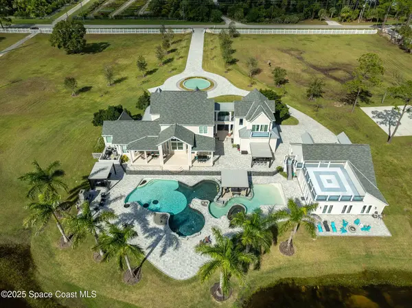 4236 Hield RD NW, Palm Bay, FL 32907