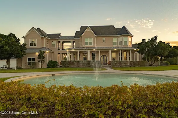 4236 Hield RD NW, Palm Bay, FL 32907