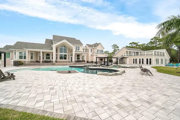 4236 Hield RD NW, Palm Bay, FL 32907