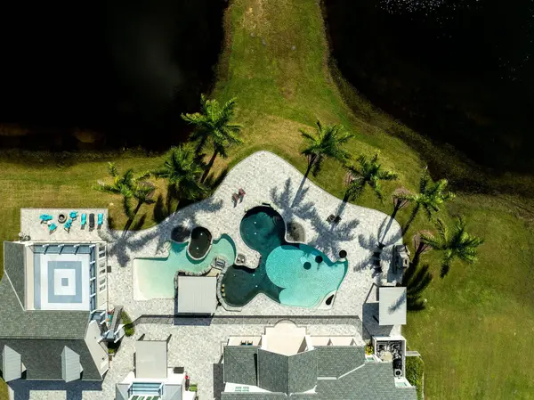 4236 Hield RD NW, Palm Bay, FL 32907