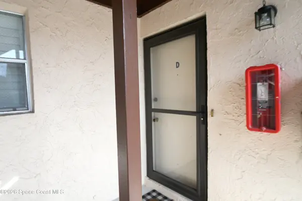 2500 Eagle DR #4-d, Melbourne, FL 32935