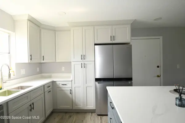2500 Eagle DR #4-d, Melbourne, FL 32935