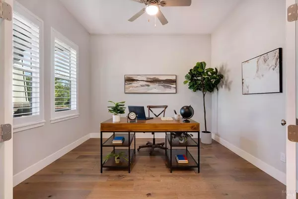 223 Pheasant CT, Napa, CA 94558