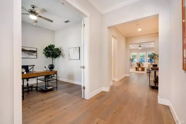 223 Pheasant CT, Napa, CA 94558