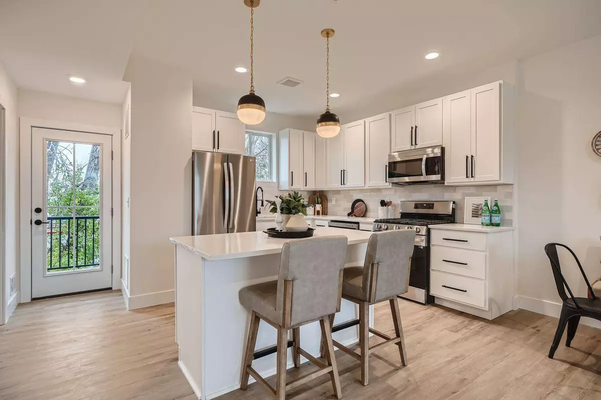 Maplewood, MN 55119,1995 11th Ave E #Unit 1