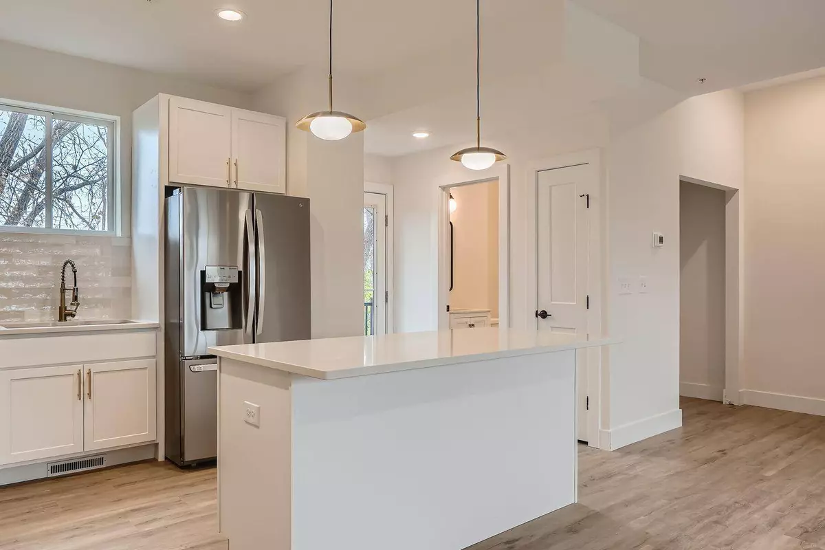 Maplewood, MN 55119,1995 11th Ave E #Unit 2