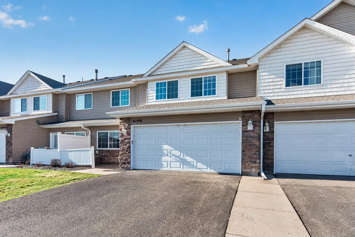 6190 Marlowe Ave NE, Otsego, MN 55301-4692