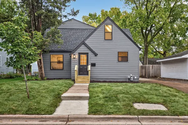 5521 W 42nd ST, Saint Louis Park, MN 55416