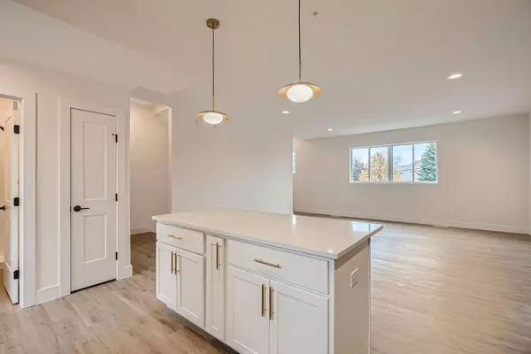 Maplewood, MN 55119,1995 11th Ave E #Unit 2