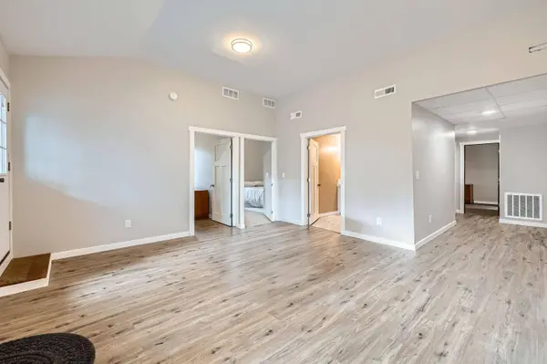 2100 Wentworth AVE, South Saint Paul, MN 55075