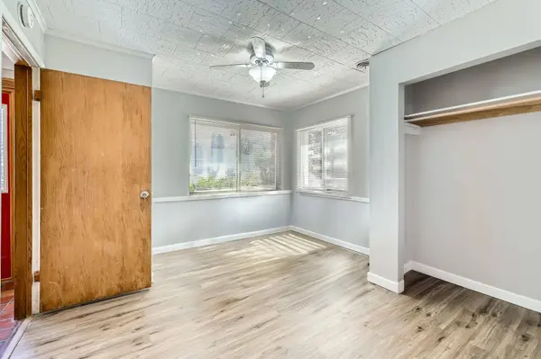 2100 Wentworth AVE, South Saint Paul, MN 55075