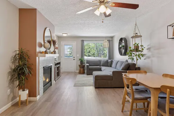 17516 Gillette WAY #8059, Lakeville, MN 55044