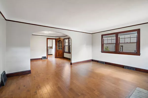 3330 Irving AVE N, Minneapolis, MN 55412