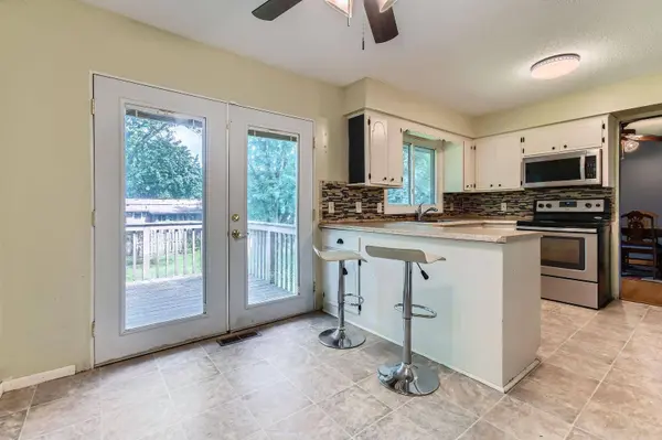 7808 Shingle Creek DR, Brooklyn Park, MN 55443