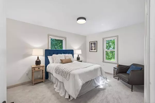 984 Fremont AVE, Saint Paul, MN 55106