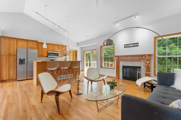 1016 Southern Woods PL SW, Rochester, MN 55902