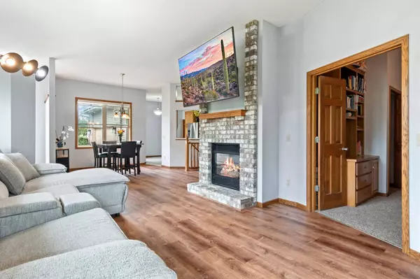 15025 Everleigh CIR, Rosemount, MN 55068