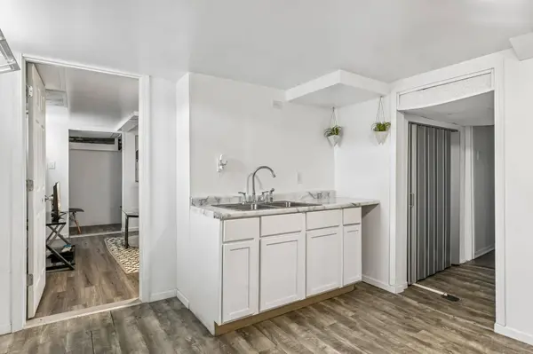 393 Geranium AVE E, Saint Paul, MN 55130