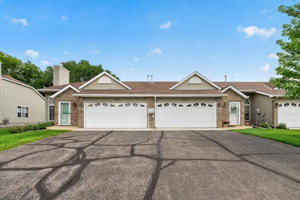 7867 Taylor ST NE