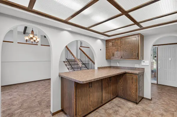 8400 Douglas DR N, Brooklyn Park, MN 55443