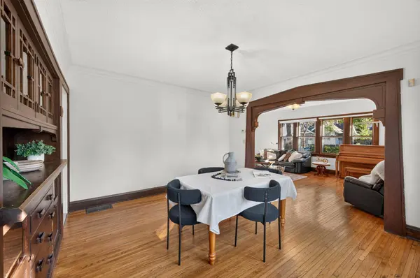 1313 Sheridan AVE N, Minneapolis, MN 55411