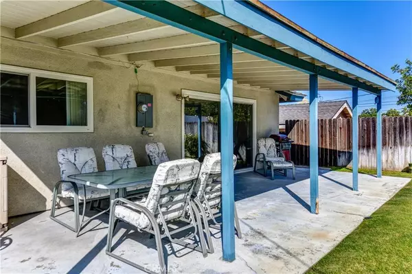 1620 W El Portal, La Habra, CA 90631