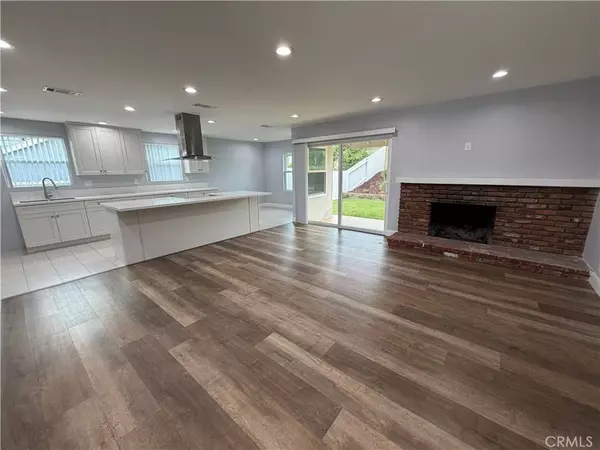401 Granada DR, La Habra, CA 90631