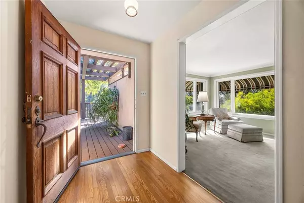 109 Canada Sombre RD, La Habra Heights, CA 90631