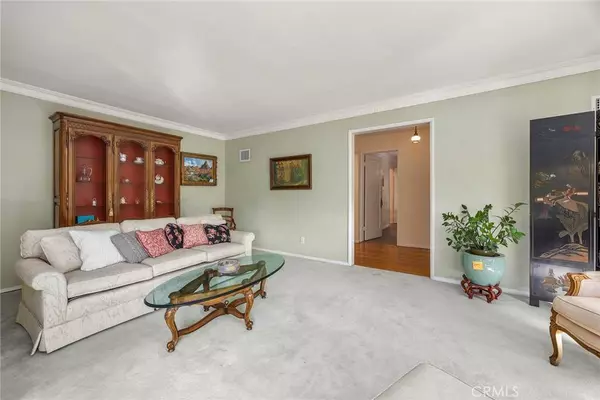 109 Canada Sombre RD, La Habra Heights, CA 90631