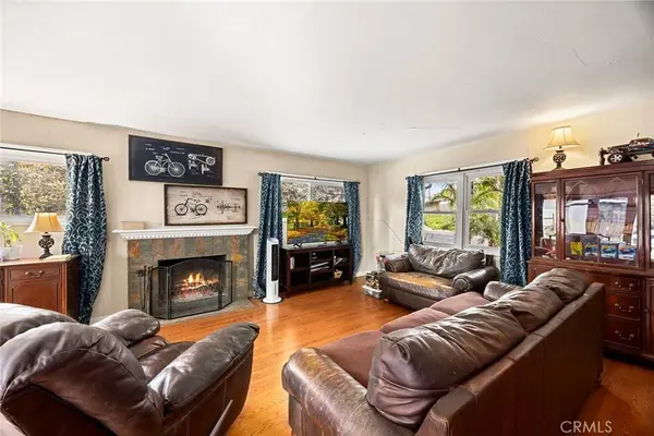 9811 Capulet AVE, Whittier, CA 90603