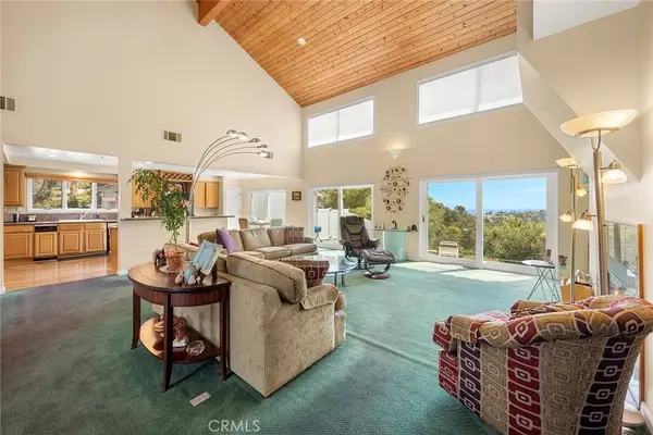 1782 E Skyline, La Habra Heights, CA 90631