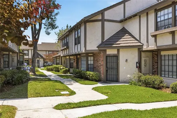 222 Kensington LN, La Habra, CA 90631
