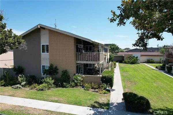 2360 W Greenacre, Anaheim, CA 92801
